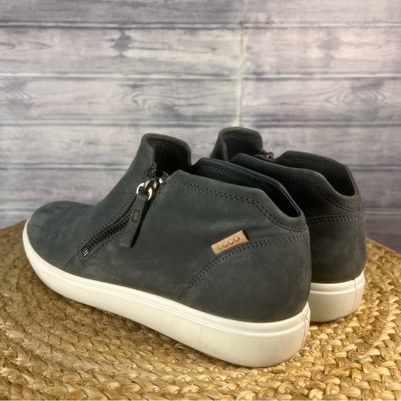ECCO Soft 7 Nubuck Zip Bootie Women's Sneakers Size 10-10.5 Euro 41 Grey NWOB - Picture 4 of 15